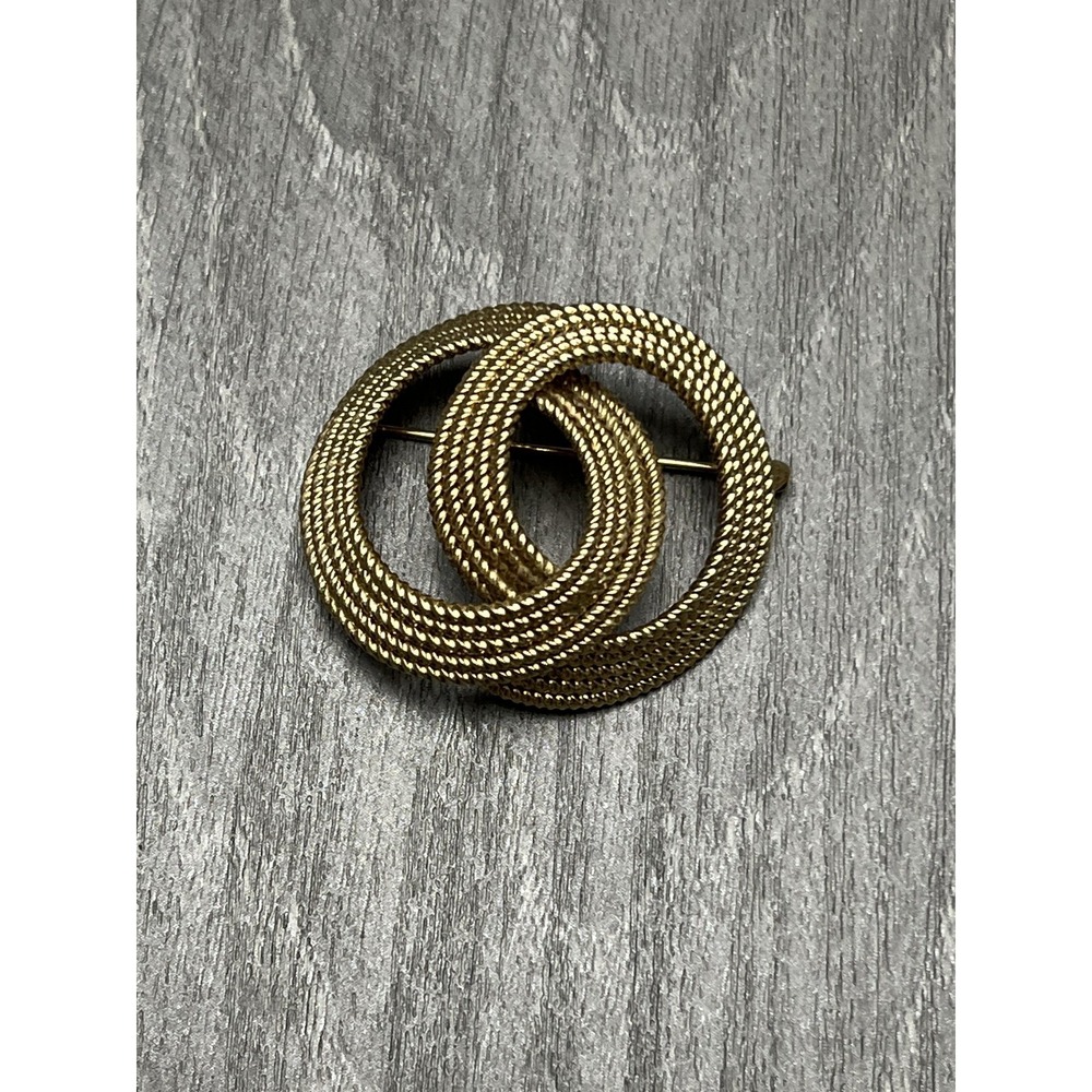 Vintage WELLS 1/20 12K Gold Filled Interlocking Rope Circle Brooch Pin
